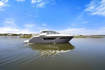 Cruisers Yachts 46 CANTIUS 7 2023 Cruisers Yachts 46 CANTIUS 8
