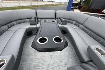 2025 Bennington 23 RFB 19