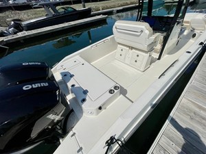 Boston Whaler 280 DAUNTLESS 3 2023 Boston Whaler 280 DAUNTLESS 4