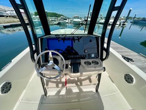 Boston Whaler 280 DAUNTLESS 12 2023 Boston Whaler 280 DAUNTLESS 13