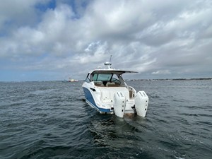 Sea Ray Sundancer 320 Outboard 5 2026 Sea Ray Sundancer 320 Outboard 6