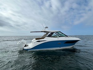 Sea Ray Sundancer 320 Outboard 9 2026 Sea Ray Sundancer 320 Outboard 10