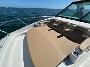 Sea Ray Sundancer 320 Outboard 35 2026 Sea Ray Sundancer 320 Outboard 36