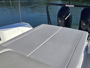 Cruisers Yachts 38 VTR 14 2027 Cruisers Yachts 38 VTR 15