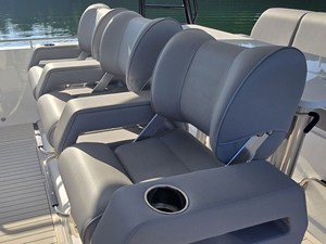 Cruisers Yachts 38 VTR 26 2027 Cruisers Yachts 38 VTR 27