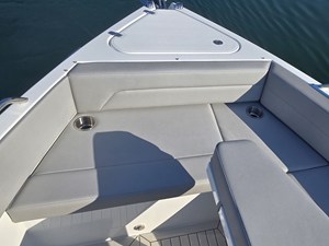 Cruisers Yachts 38 VTR 39 2027 Cruisers Yachts 38 VTR 40