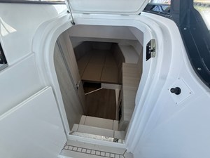 Cruisers Yachts 38 VTR 46 2027 Cruisers Yachts 38 VTR 47