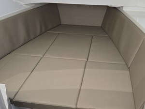 Cruisers Yachts 38 VTR 48 2027 Cruisers Yachts 38 VTR 49
