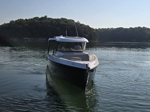 Cruisers Yachts 38 VTR 61 2027 Cruisers Yachts 38 VTR 62