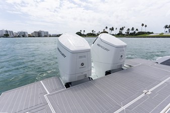 Cruisers Yachts 42 GLS Outboard 24 2026 Cruisers Yachts 42 GLS Outboard 25