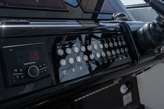 Cruisers Yachts 42 GLS Outboard 43 2026 Cruisers Yachts 42 GLS Outboard 44