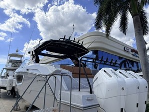 Cruisers Yachts 38 GLS OB 2 2024 Cruisers Yachts 38 GLS OB 3