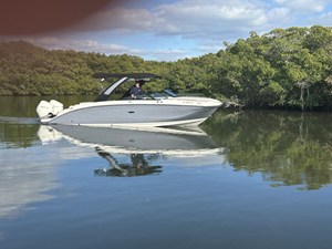 Sea Ray 290 SD-OB 1 2024 Sea Ray 290 SD-OB 2