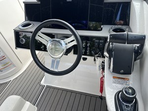 Sea Ray 290 SD-OB 18 2024 Sea Ray 290 SD-OB 19