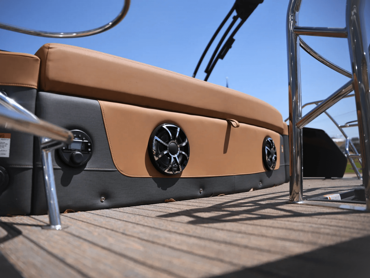 2027 Harris Sunliner 230 7