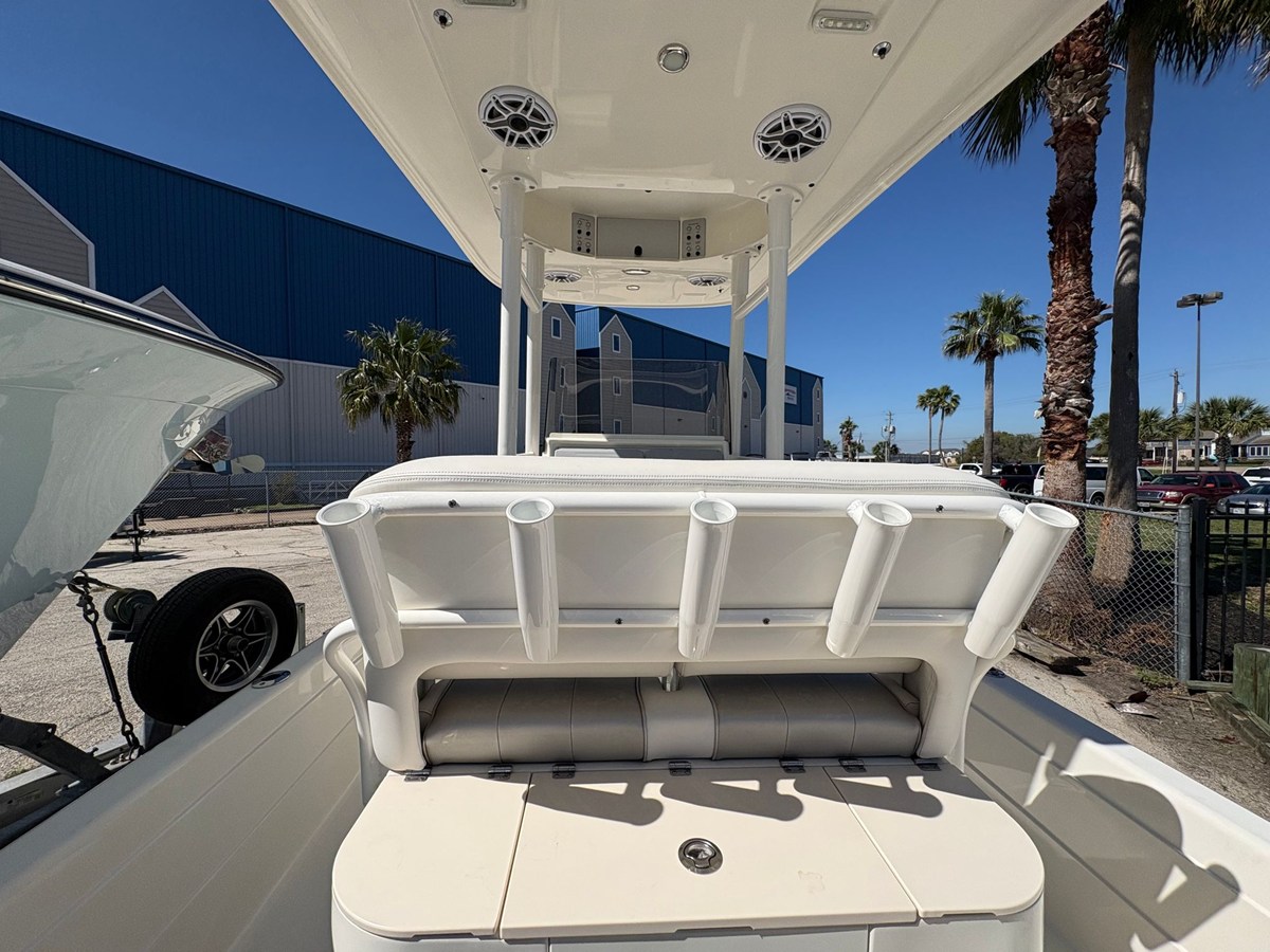2023 Shearwater 25 LTD 3