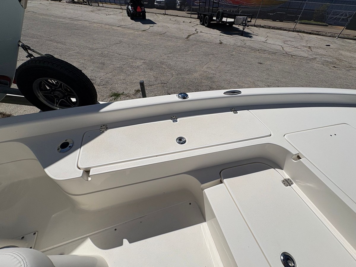 2023 Shearwater 25 LTD 12