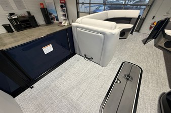 2026 Harris Cruiser 250 23