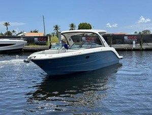 Sea Ray 310 SLX OB 25 2021 Sea Ray 310 SLX OB 26