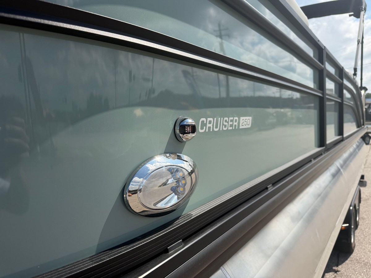 2026 Harris Cruiser 250 11