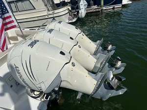Boston Whaler 350 Realm 15 2019 Boston Whaler 350 Realm 16