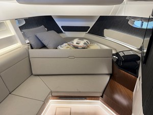 Sea Ray 370 DA 20 2023 Sea Ray 370 DA 21