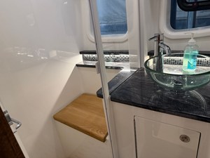 Sea Ray 370 DA 21 2023 Sea Ray 370 DA 22