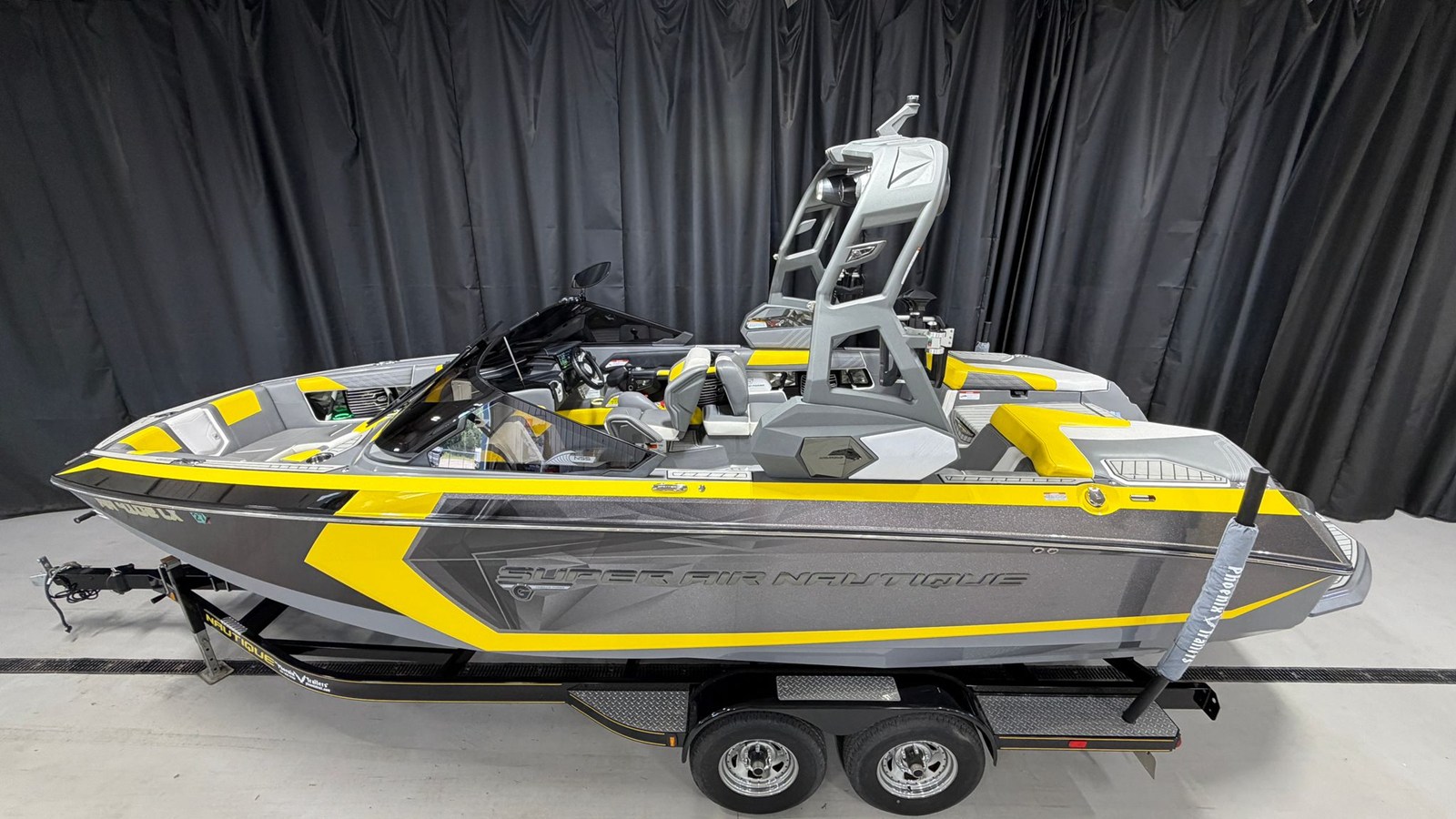 2019 Nautique G23 2