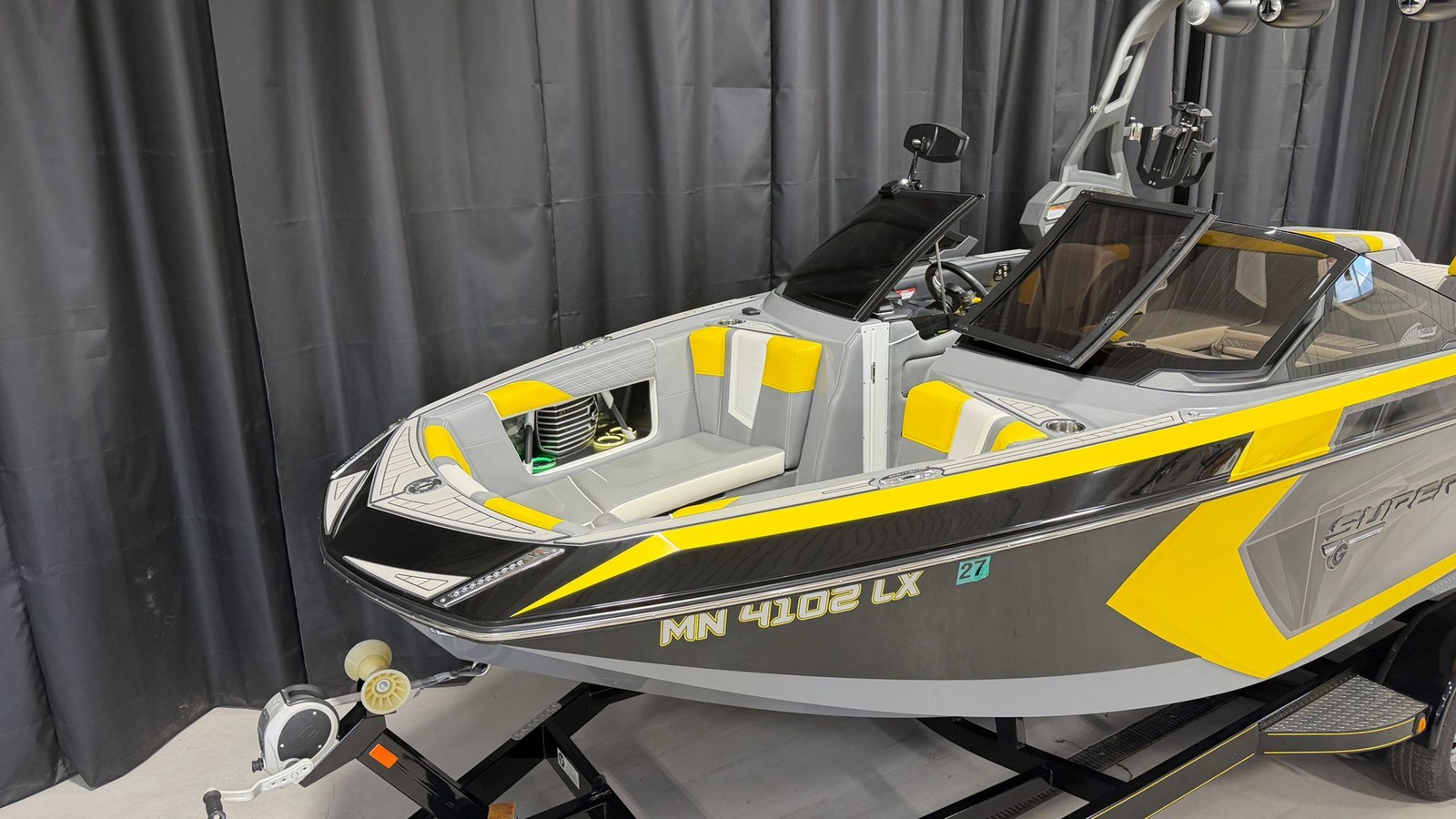 2019 Nautique G23 5