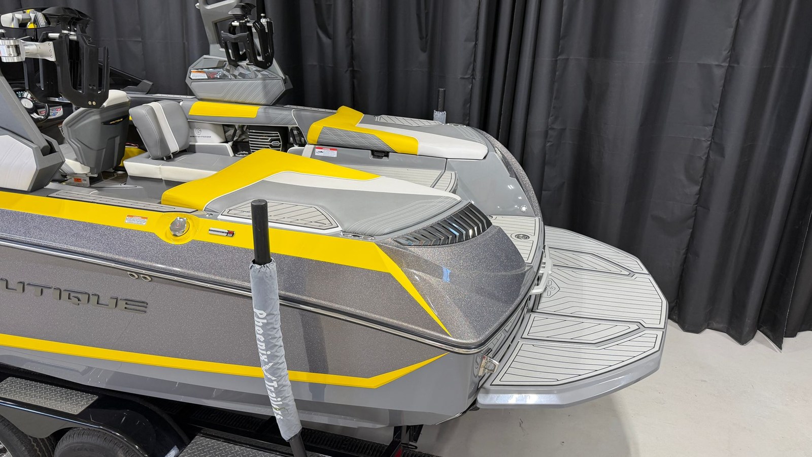2019 Nautique G23 7
