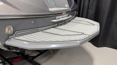 2019 Nautique G23 9