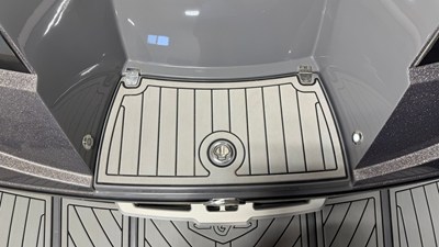 2019 Nautique G23 11