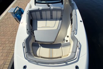 Boston Whaler 350 REALM 28 2025 Boston Whaler 350 REALM 29