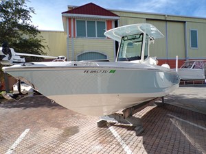 Boston Whaler 280 DAUNTLESS 0 2024 Boston Whaler 280 DAUNTLESS 1