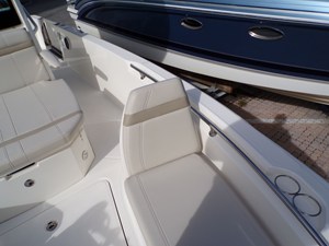 Boston Whaler 280 DAUNTLESS 47 2024 Boston Whaler 280 DAUNTLESS 48