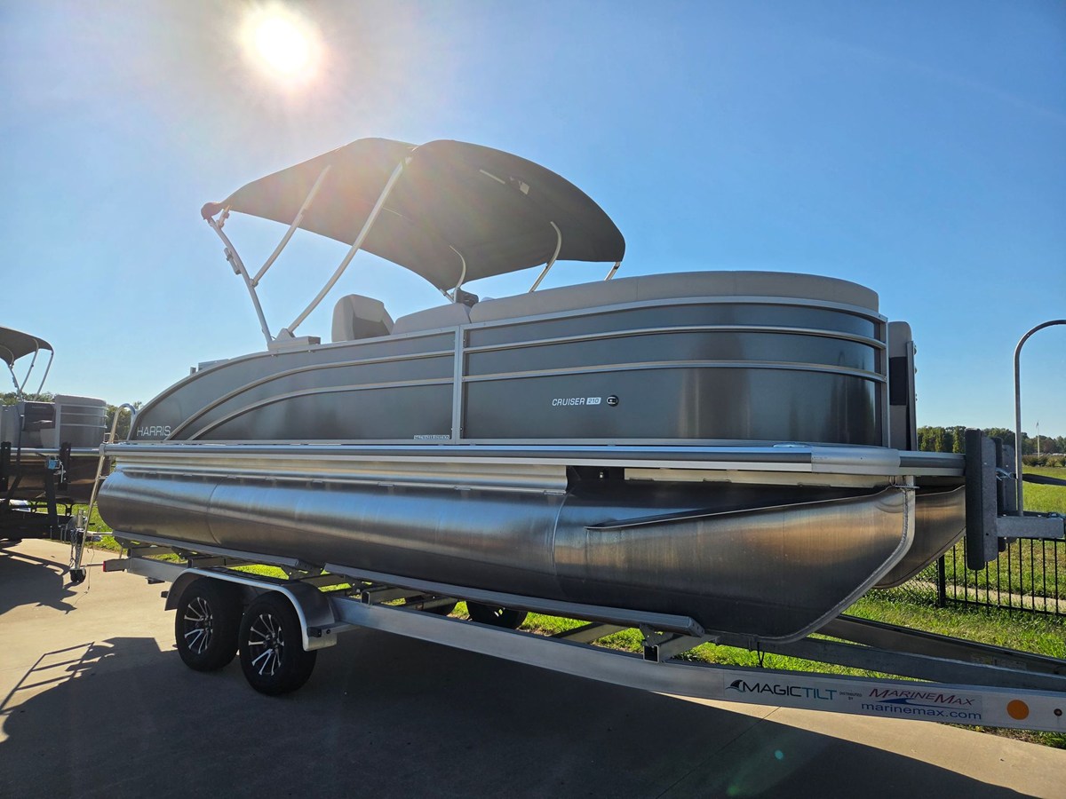 2025 Harris 230 Cruiser 3