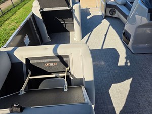 2025 Harris 230 Cruiser 28