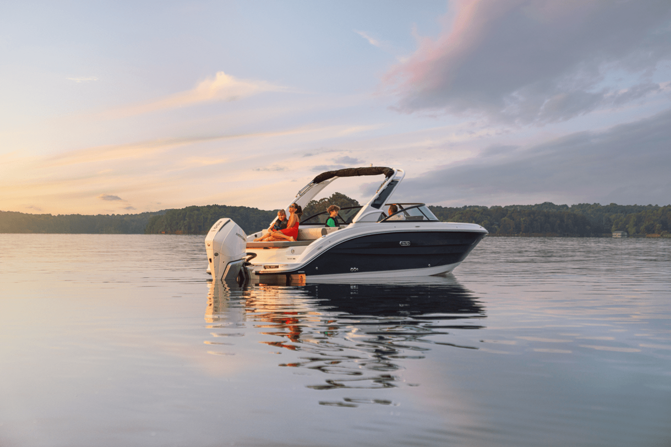 2027 Sea Ray SDX 250 Outboard 36