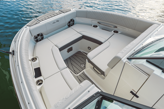 2027 Sea Ray SDX 250 Outboard 8