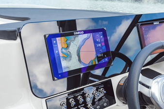 2027 Sea Ray SDX 250 Outboard 21