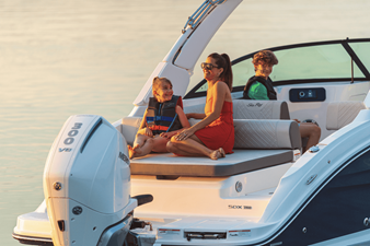 2027 Sea Ray SDX 250 Outboard 26