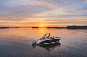 2027 Sea Ray SDX 250 Outboard 44