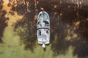 2027 Sea Ray SDX 250 Outboard 53