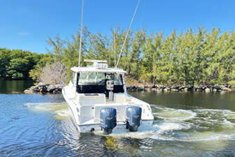 Pursuit OS 345 OFFSHORE 6 2013 Pursuit OS 345 OFFSHORE 7