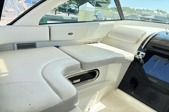 Pursuit OS 345 OFFSHORE 11 2013 Pursuit OS 345 OFFSHORE 12