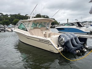 Grady-White 375 FREEDOM 60 2017 Grady-White 375 FREEDOM 61
