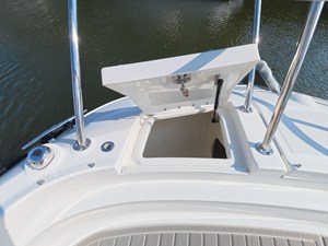 Sea Ray Sundancer 320 Outboard 26 2026 Sea Ray Sundancer 320 Outboard 27
