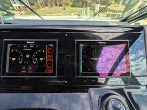 Cruisers Yachts 38 GLS I/O 25 2021 Cruisers Yachts 38 GLS I/O 26