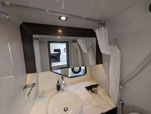 Cruisers Yachts 38 GLS I/O 50 2021 Cruisers Yachts 38 GLS I/O 51