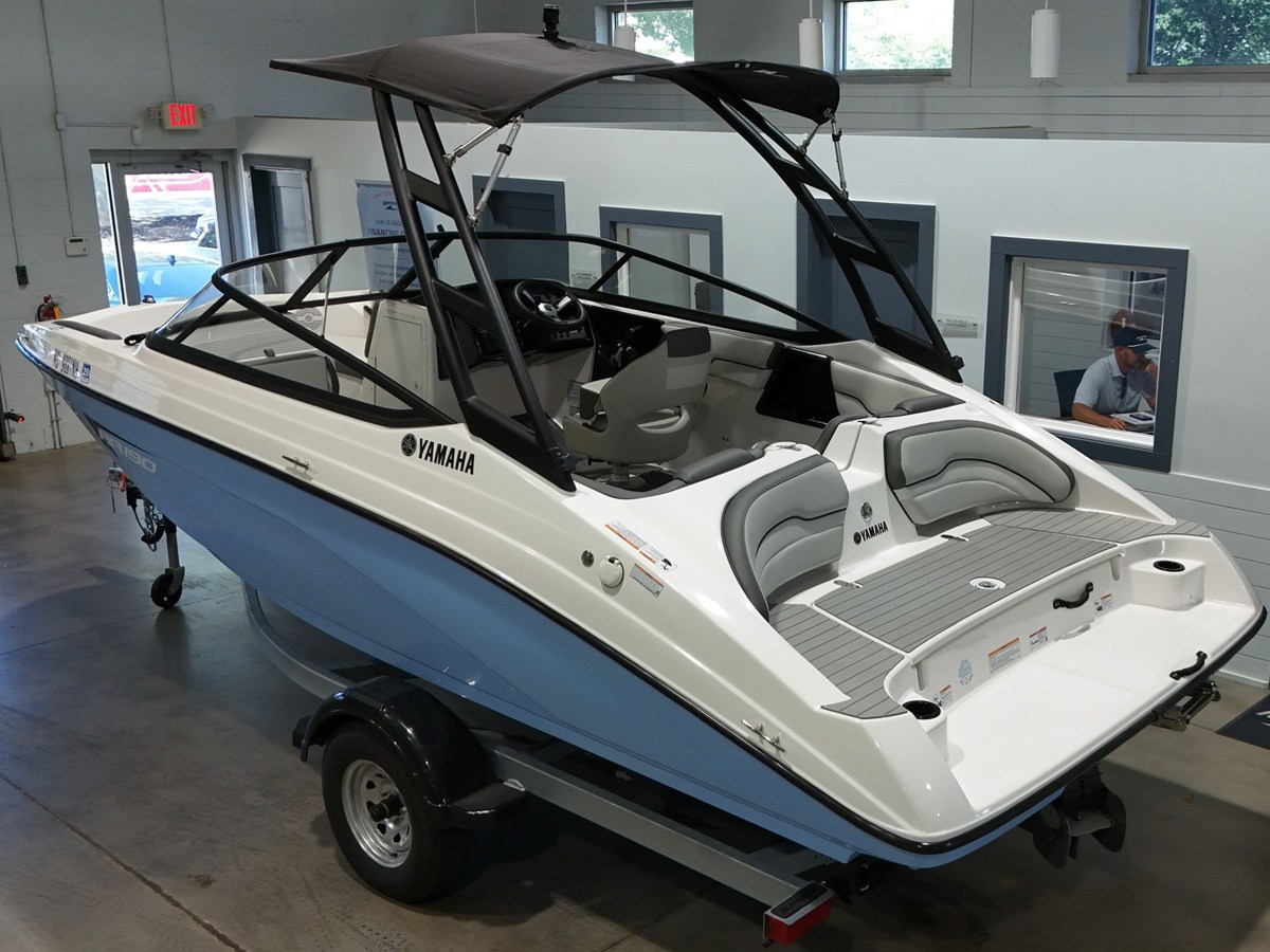 2025 Yamaha AR190 4